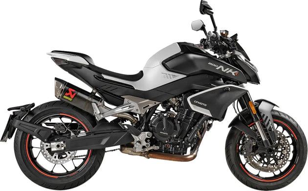 EXHAUST SLIP-ON CF/TI CFMOTO 800NK ΓΙΑ CF MOTO NK 800 ABS '23–'26 | AKRAPOVIC-S-CF8SO1-HAPLC