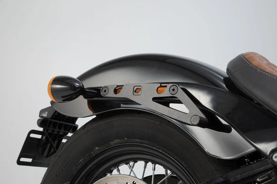 SLH SIDE CARRIER R ΓΙΑ Harley Davidson '18–'24 | SW-MOTECH-HTA.18.682.10100