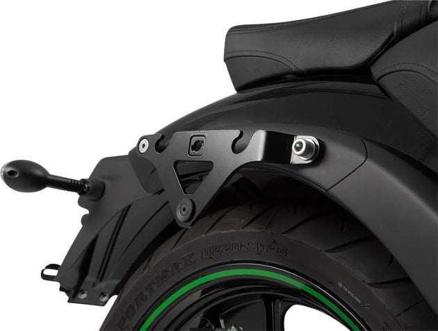 SLH SIDE CARRIER R ΓΙΑ KAWASAKI EN 650 / EN 650 ABS '15–'24 | SW-MOTECH-HTA.08.682.11000