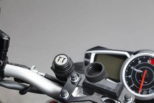 USB Double Charging Socket with Cable Harness-EMA.00.107.11300