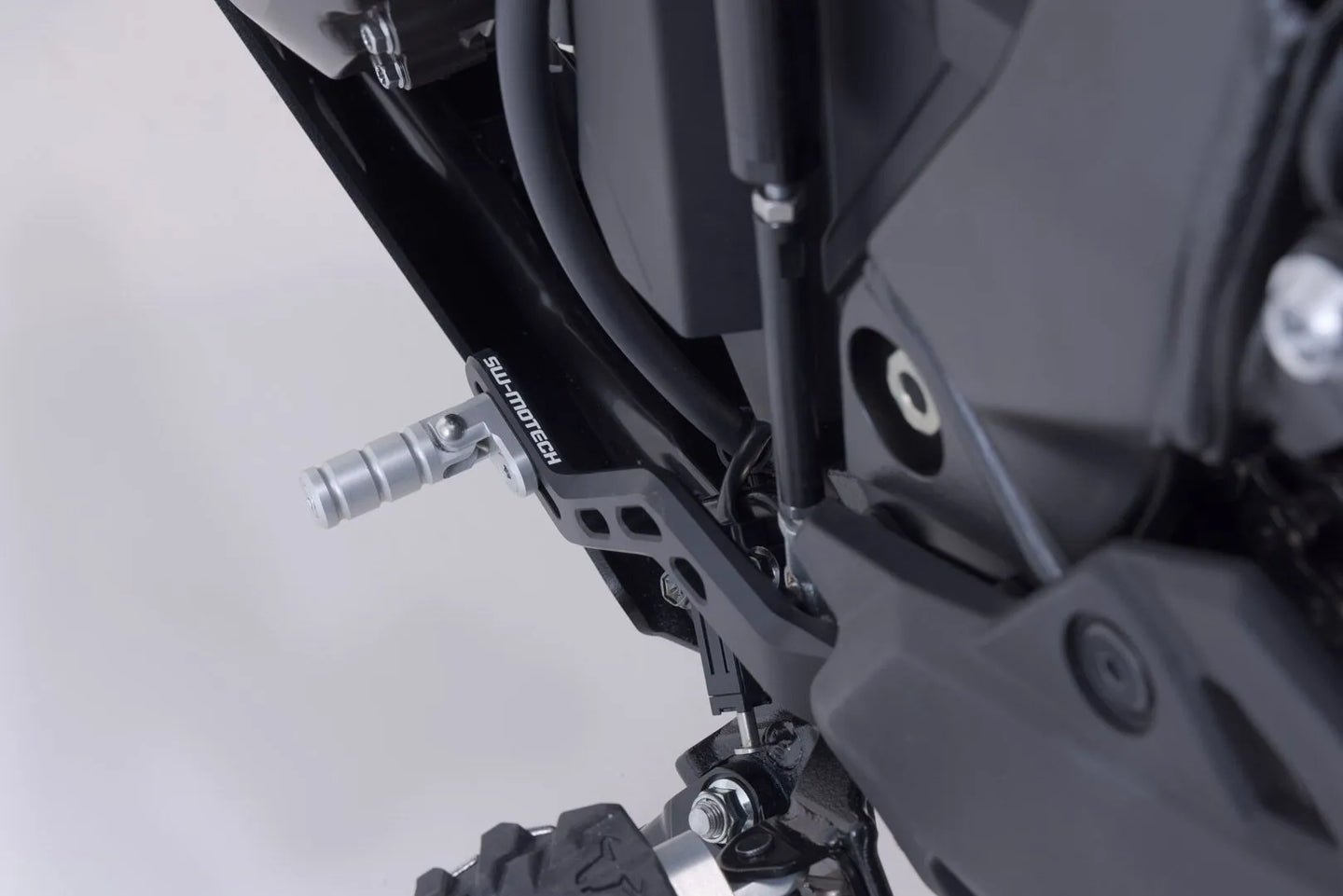 GEAR LEVER ΓΙΑ SUZUKI V-STROM 800 DE ABS '23–'26 | SW-MOTECH-FSC.05.845.10000