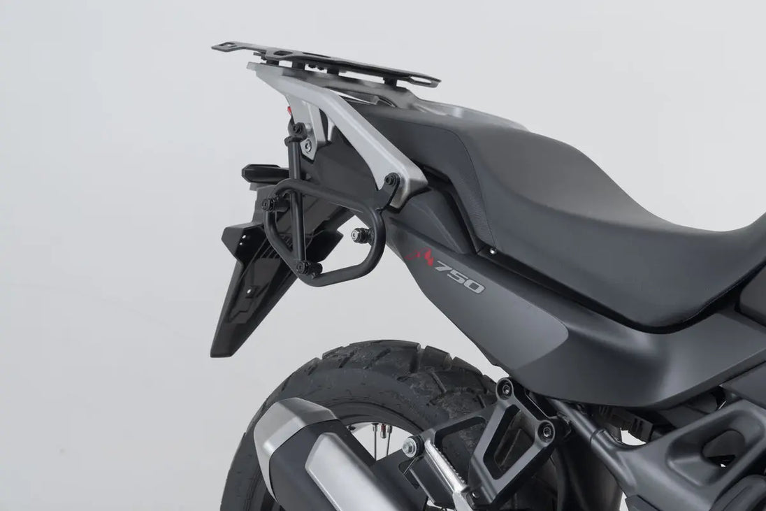 SLC CARRIER RIGHT | SW-MOTECH-HTA.01.070.11000
