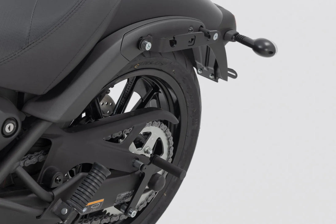 SLH SIDE CARRIER LH2 LEFT ΓΙΑ KAWASAKI EN 650 / EN 650 ABS '15–'24 | SW-MOTECH-HTA.08.682.10001