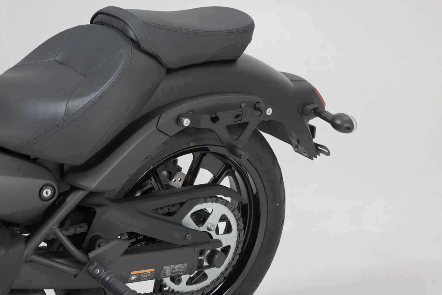 SLH SIDE CARRIER LH1 L ΓΙΑ KAWASAKI EN 650 / EN 650 ABS '15–'24 | SW-MOTECH-HTA.08.682.10100