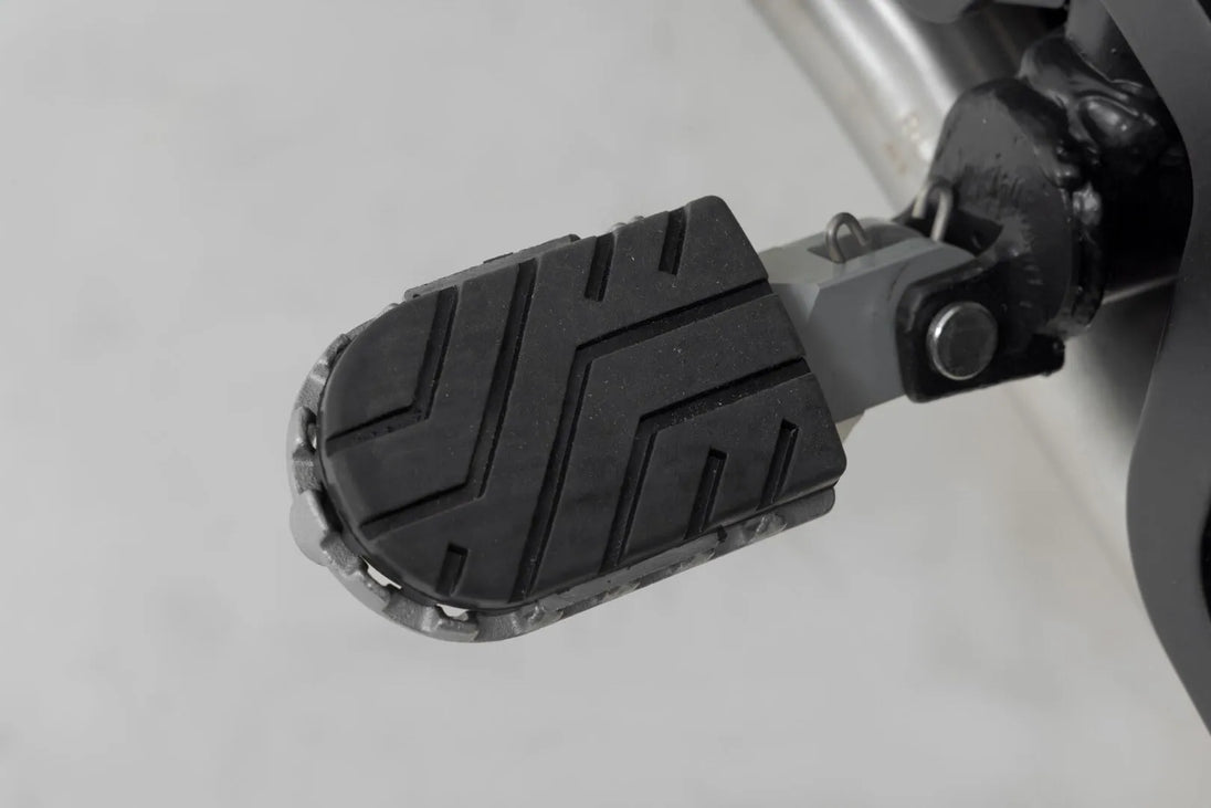 ION FOOTREST KIT | SW-MOTECH-FRS.07.011.10602/S