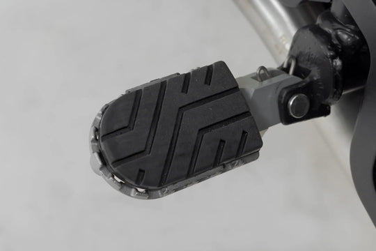 ION FOOTREST KIT | SW-MOTECH-FRS.07.011.10602/S