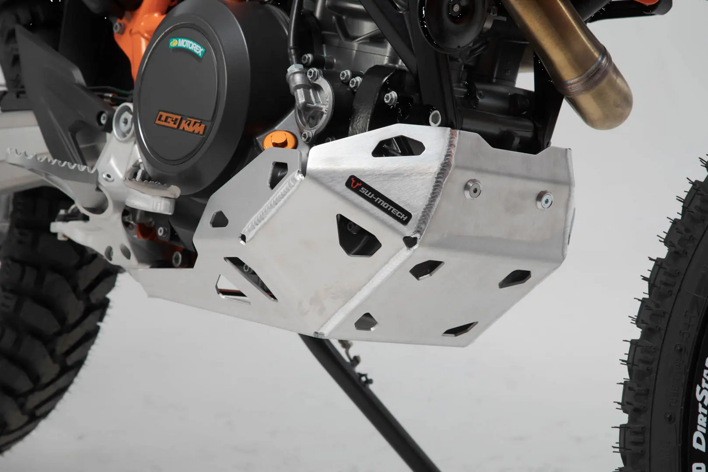 ENGINE GUARD | SW-MOTECH-MSS.04.946.10001