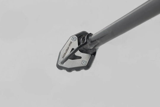 SIDE STAND FOOT EXT ΓΙΑ TRIUMPH TRIDENT 660 ABS '21–'24 | SW-MOTECH-STS.11.842.10000