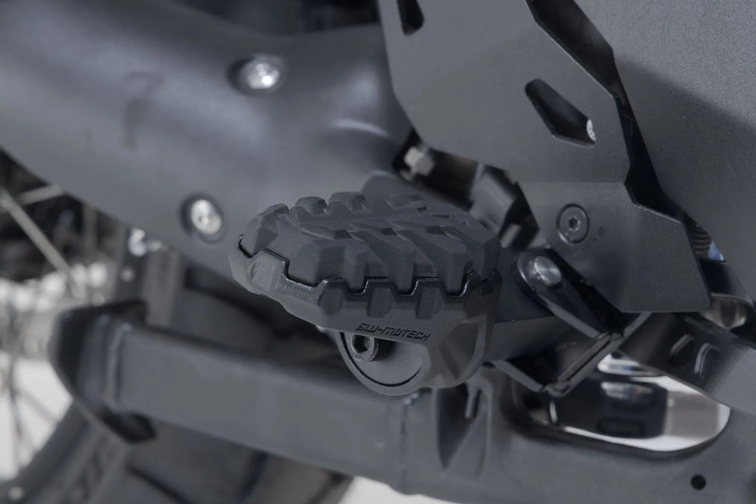 EVO FOOTREST KIT | SW-MOTECH-FRS.11.112.10500/B