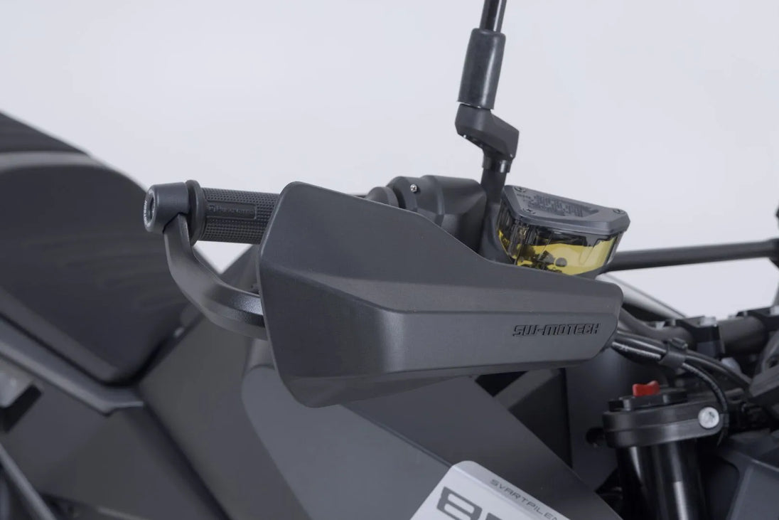 HANDGUARD KIT SPORT SVARTPILEN 801 ΓΙΑ HUSQVARNA SVARTPILEN 801 ABS '24 | SW-MOTECH-HDG.00.220.28900/B
