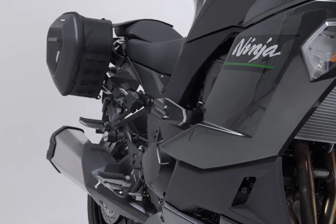 FRAME SLIDER KIT ΓΙΑ KAWASAKI Ninja 1100 SX ABS '25–'26 | SW-MOTECH-STP.08.590.11602/B
