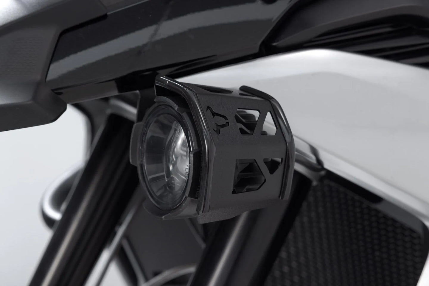 Headlight Guard-NSW.00.490.10500