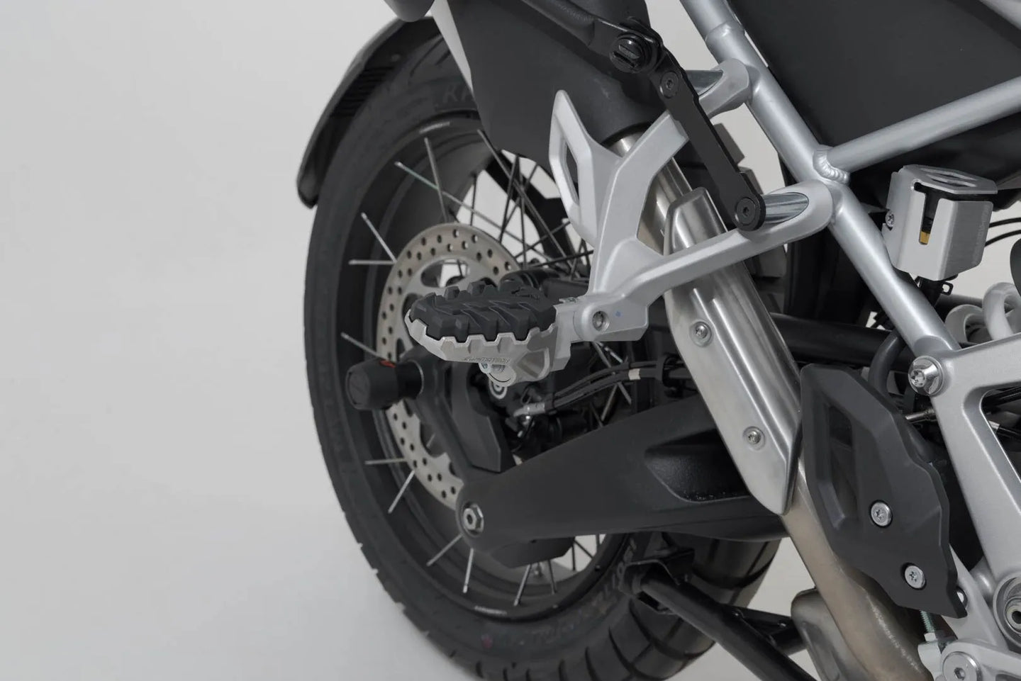 EVO PASSENGER FOOTREST KI ΓΙΑ TRIUMPH TIGER 1200 ABS / TIGER 1200 GT ABS '22–'24 | SW-MOTECH-FRS.11.112.10700
