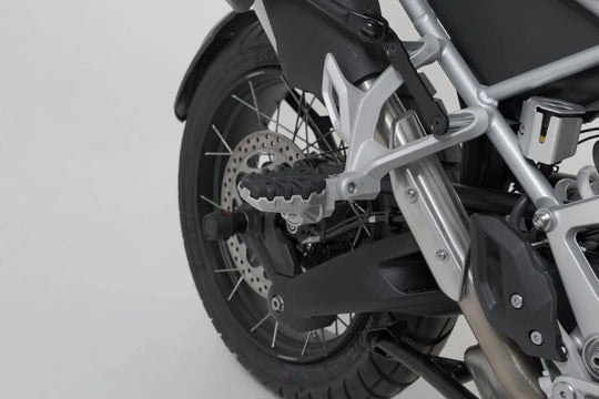 EVO PASSENGER FOOTREST KI ΓΙΑ TRIUMPH TIGER 1200 ABS / TIGER 1200 GT ABS '22–'24 | SW-MOTECH-FRS.11.112.10700