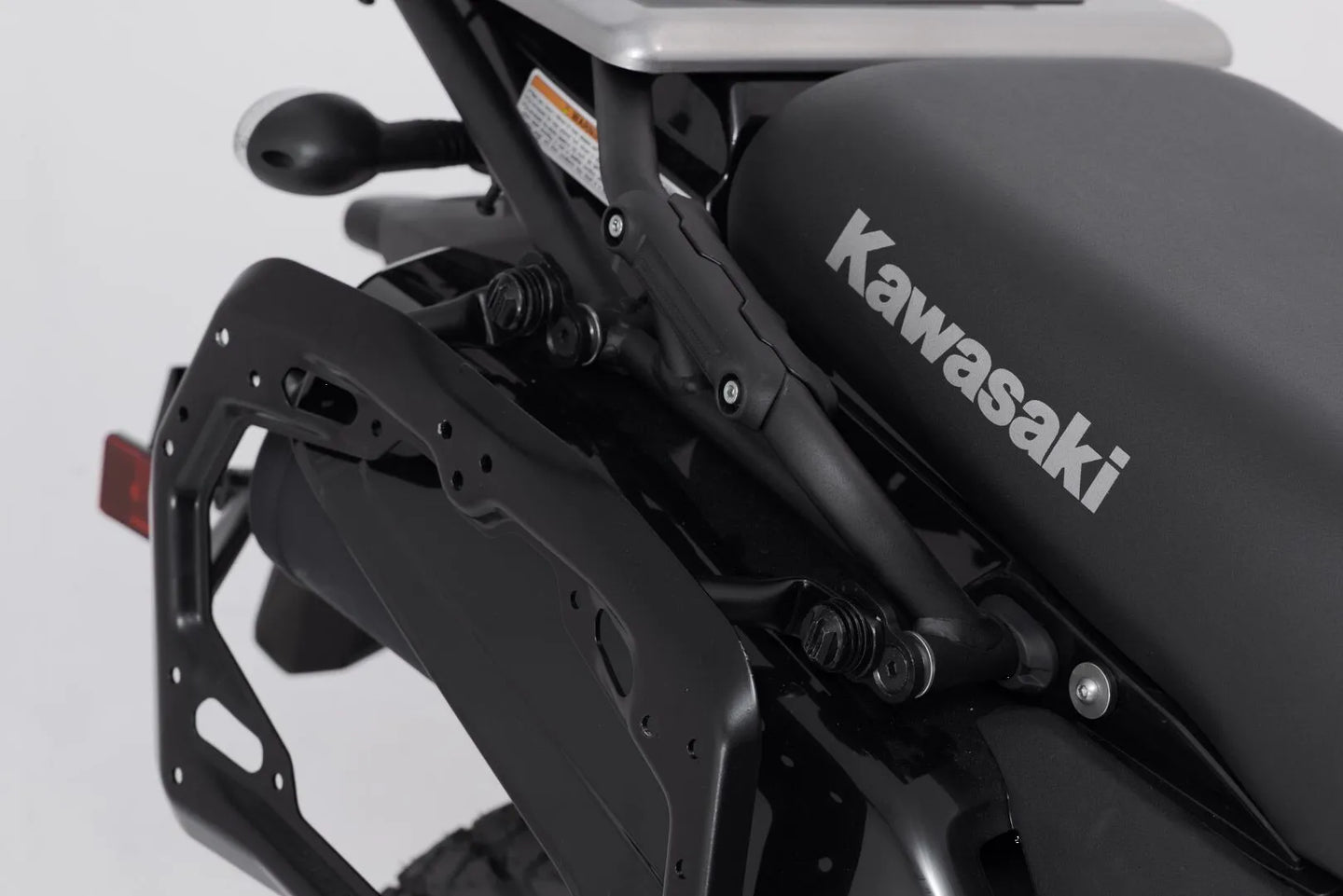 PRO SIDE CARRIER ΓΙΑ KAWASAKI KLR 650 ABS / KLR 650 S ABS '22–'25 | SW-MOTECH-KFT.08.990.30000/B