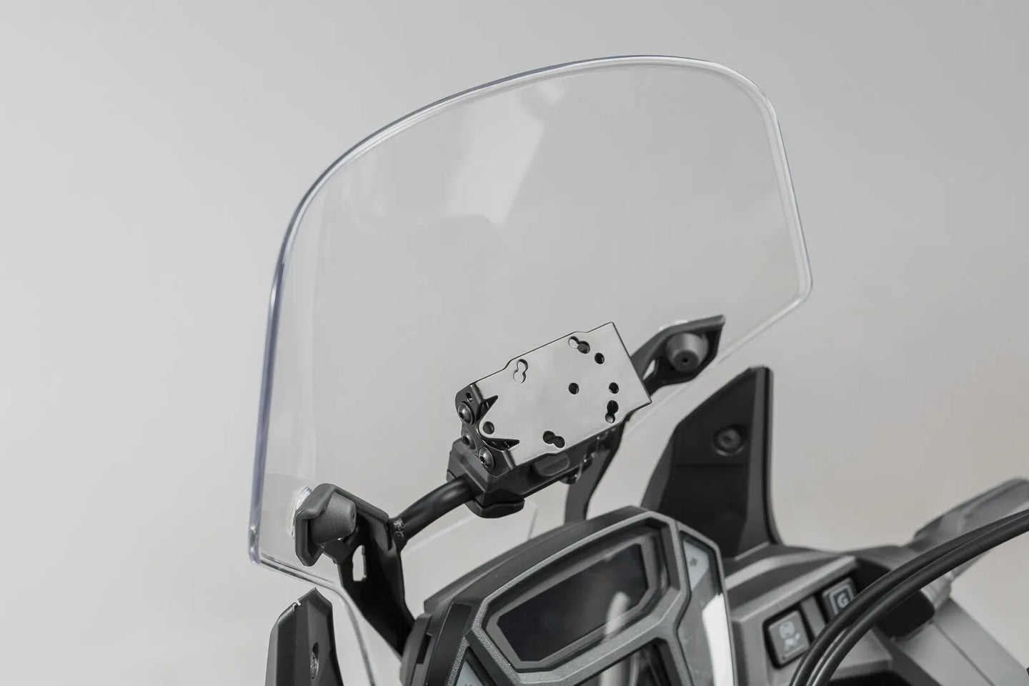 CROSSBAR GPS MOUNT 10/12M | SW-MOTECH-GPS.00.646.10500/B
