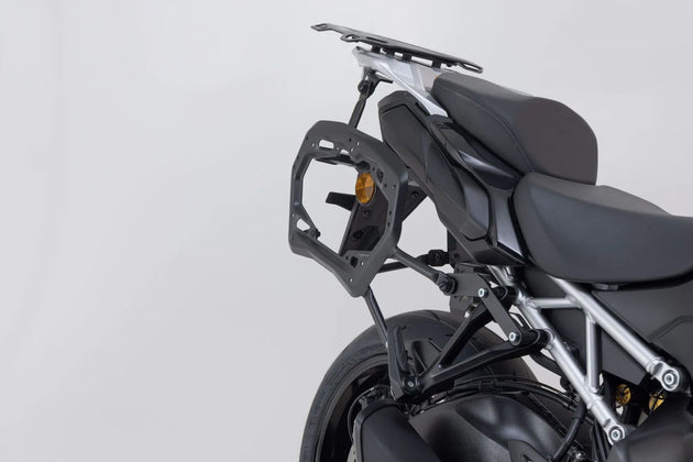 PRO SIDE CARRIER ΓΙΑ SUZUKI GSX-S 1000 ABS / GSX-S 1000 GX ABS '23–'24 | SW-MOTECH-KFT.05.601.30000/B