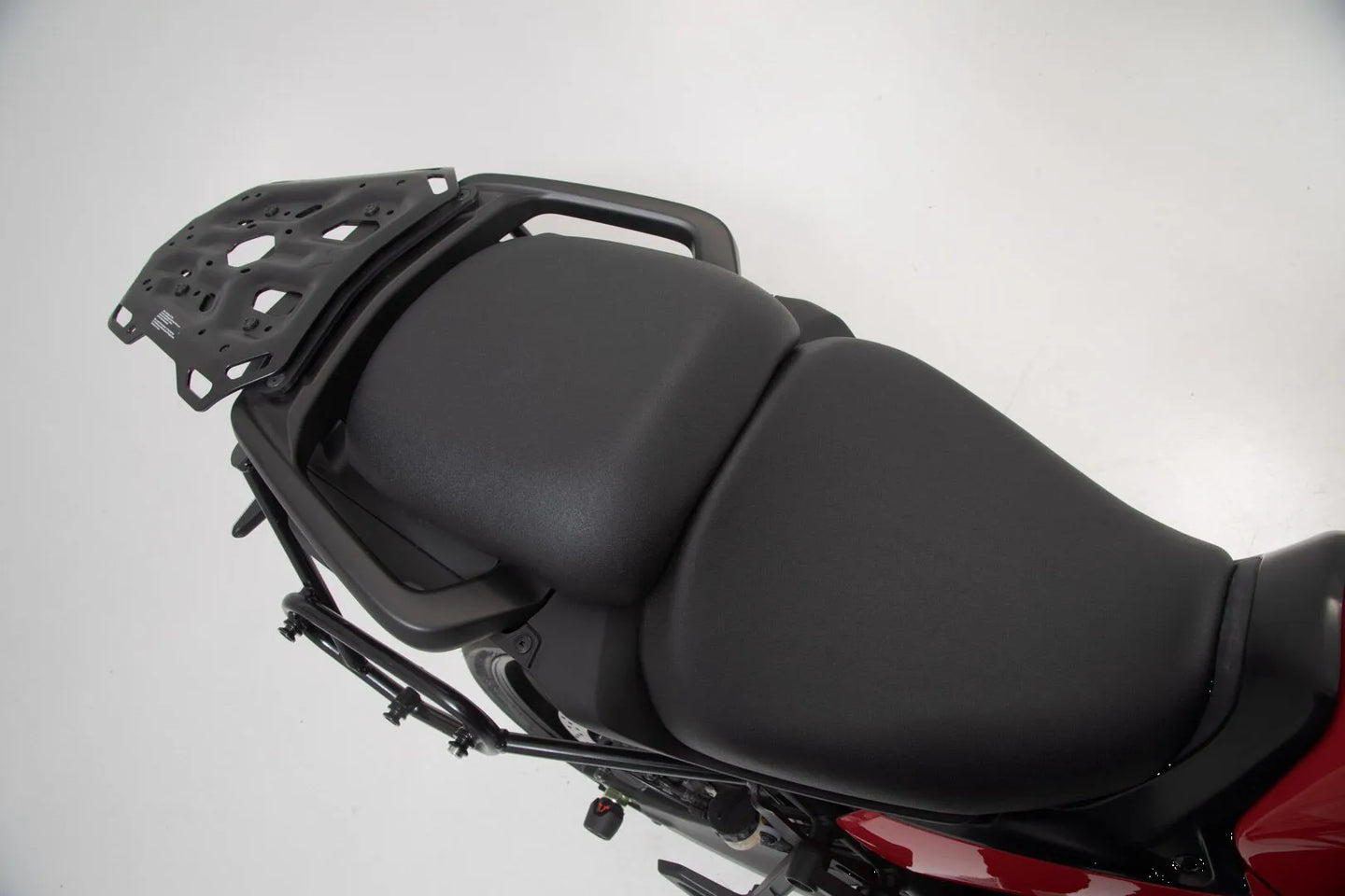 SLC CARRIER RIGHT | SW-MOTECH-HTA.06.921.11000