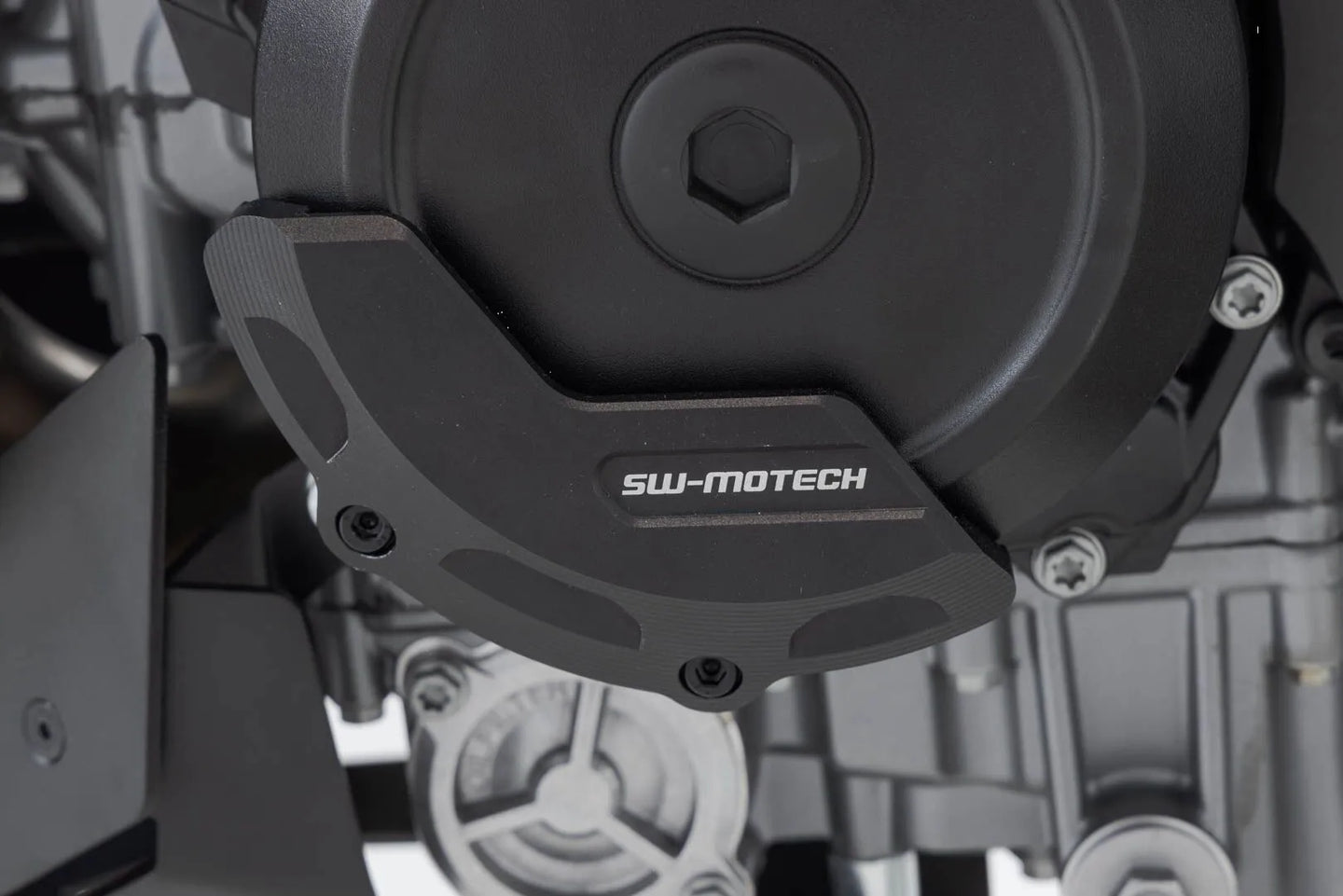 ENGINE CASE PROTECTOR ΓΙΑ KTM DUKE 990 ABS '24 | SW-MOTECH-MSS.04.994.10100/B