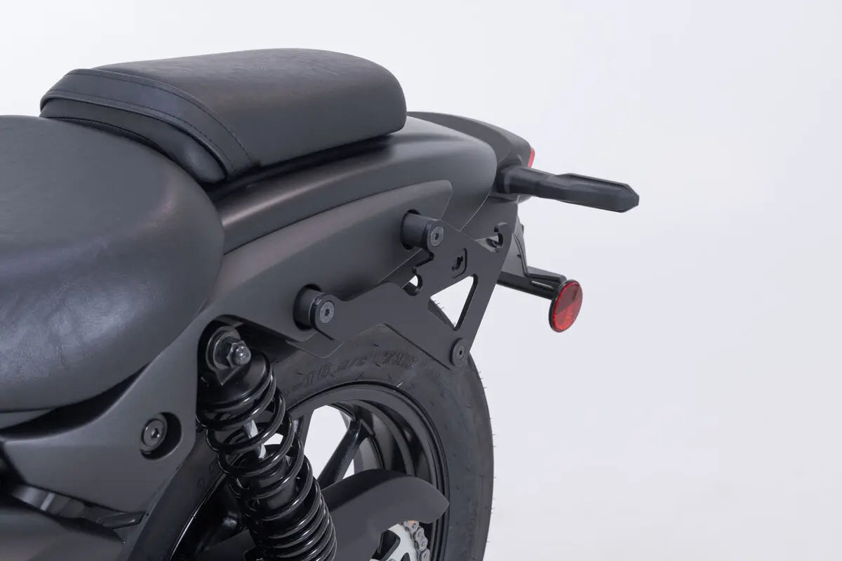 SLH SIDE CARRIER LH1 LEFT ΓΙΑ KAWASAKI ELIMINATOR 500 ABS / ELIMINATOR 500 SE ABS '24–'25 | SW-MOTECH-HTA.08.604.18000