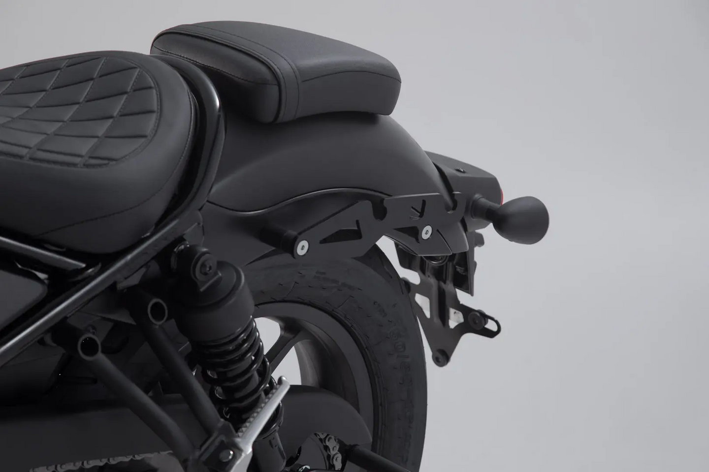 SLH SIDE CARRIER L ΓΙΑ HONDA CMX 500 / CMX 500 ABS / CMX 500 S ABS '17–'24 | SW-MOTECH-HTA.01.682.10000
