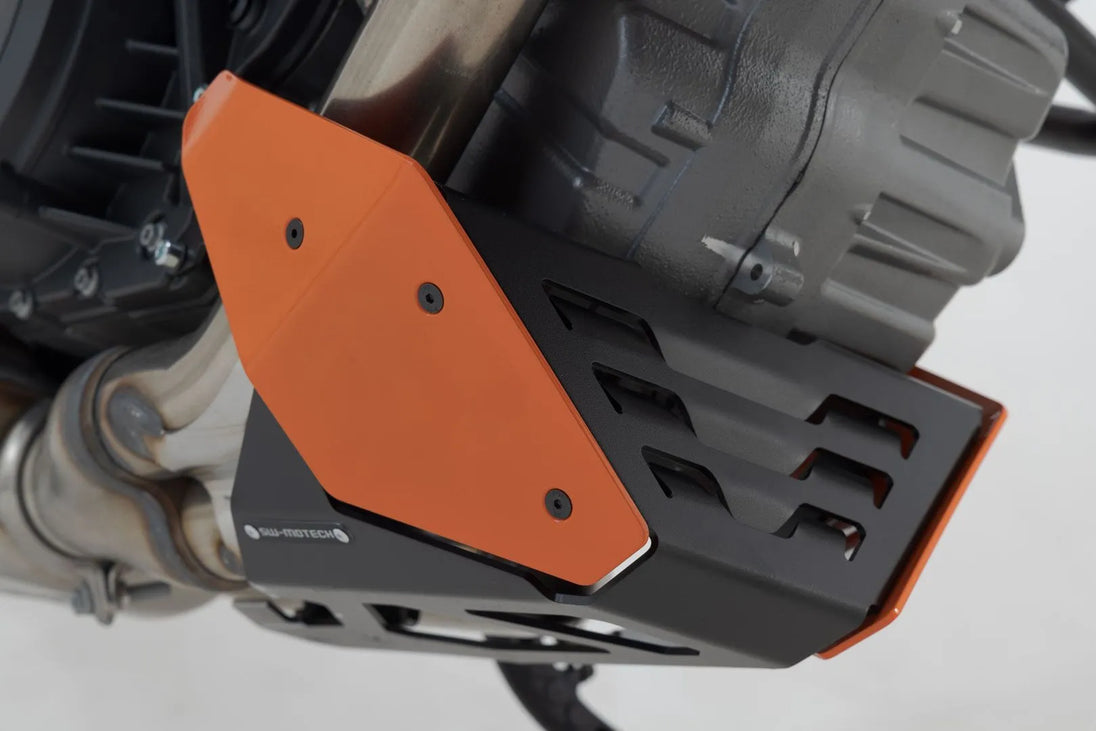 BELLY PAN ΓΙΑ KTM SUPER DUKE 1290 GT ABS / SUPER DUKE 1290 R ABS '14–'24 | SW-MOTECH-MSS.04.532.10003