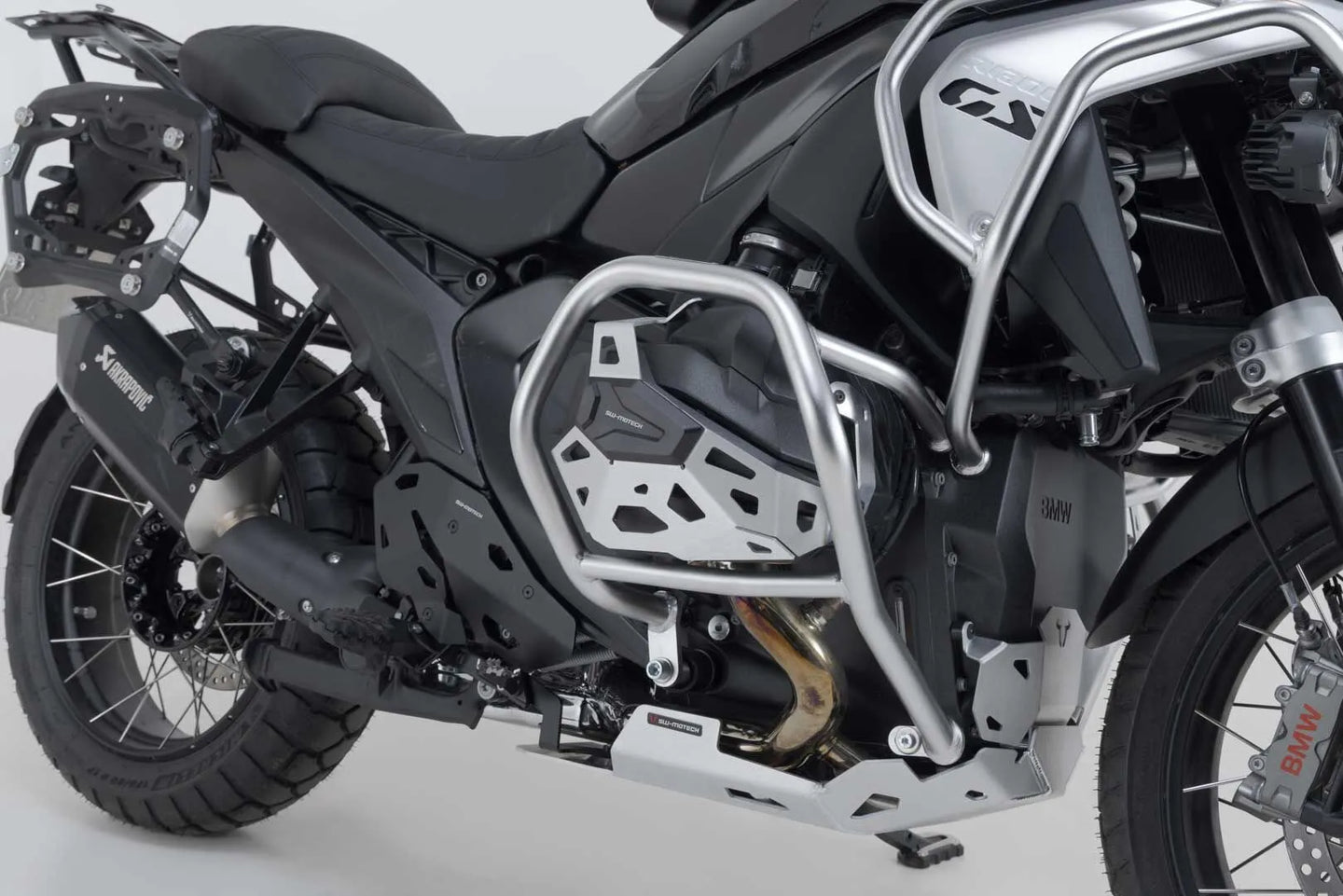 CYLINDER GUARD SILVER R1300GS | SW-MOTECH-MSS.07.975.10100