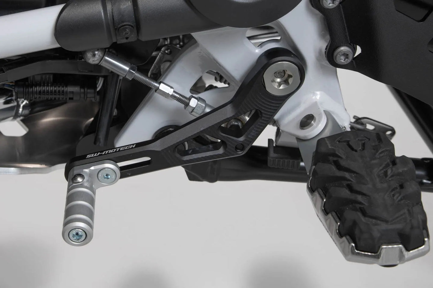 GEAR LEVER ΓΙΑ BMW R 1200 GS / R 1200 GS ABS / R 1250 GS ABS '12–'23 | SW-MOTECH-FSC.07.781.10001