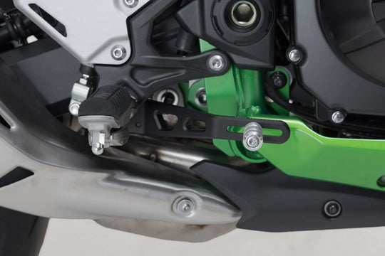 BRAKE PEDAL ΓΙΑ KAWASAKI Z 900 / Z 900 ABS '17–'24 | SW-MOTECH-FBL.08.868.10000