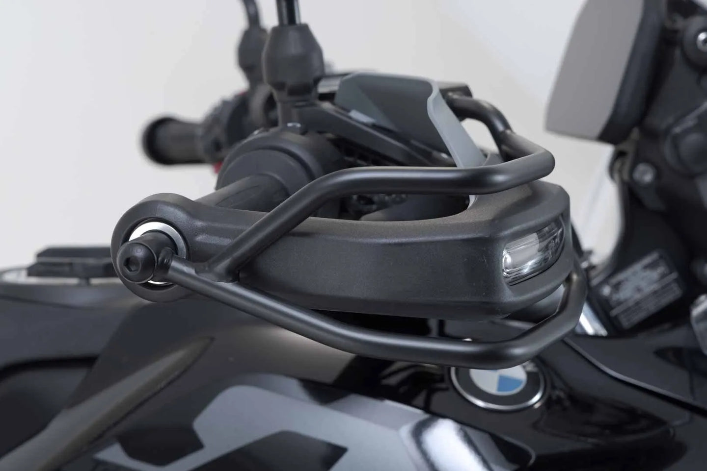 HANDPROTECTOR GUARD R1300GS ΓΙΑ BMW R 1300 GS ABS '23–'26 | SW-MOTECH-SCT.07.975.10100/B
