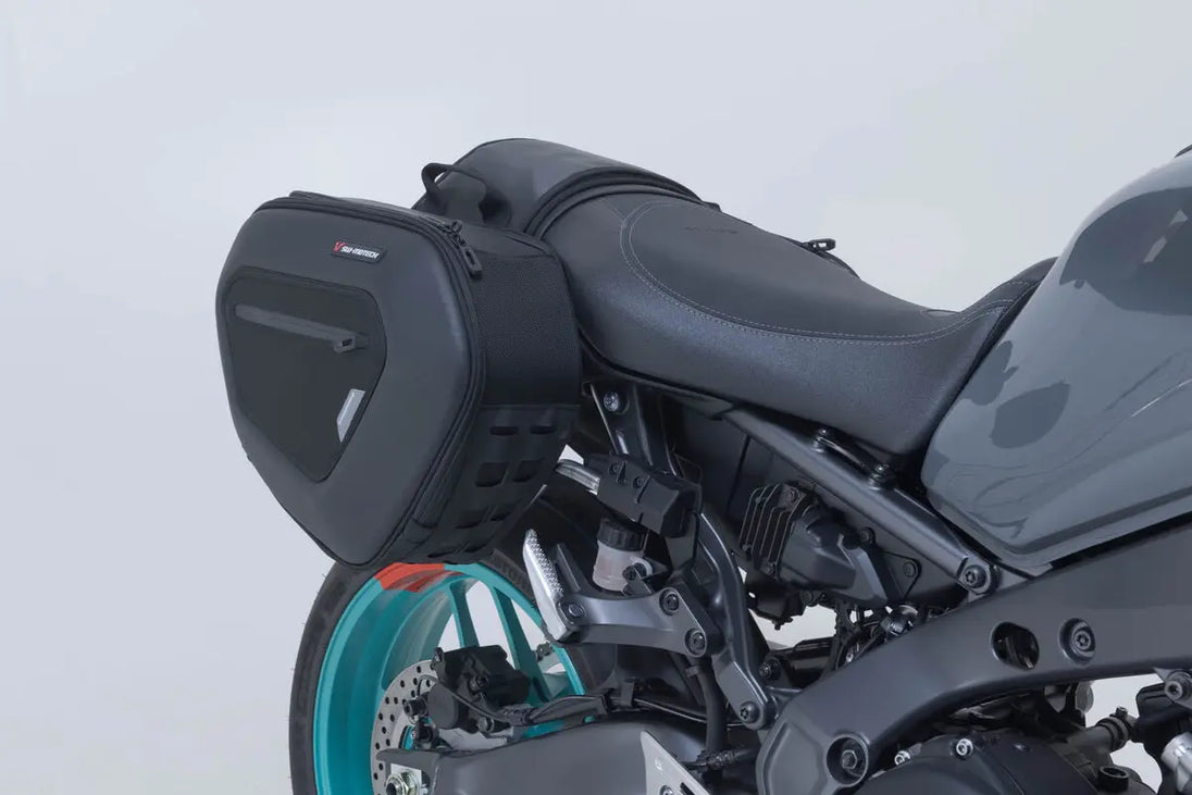 PRO BLAZE SADDLEBAG SET ΓΙΑ YAMAHA MT-09 ABS / MT-09 SP ABS '20–'24 | SW-MOTECH-BC.HTA.06.740.37100