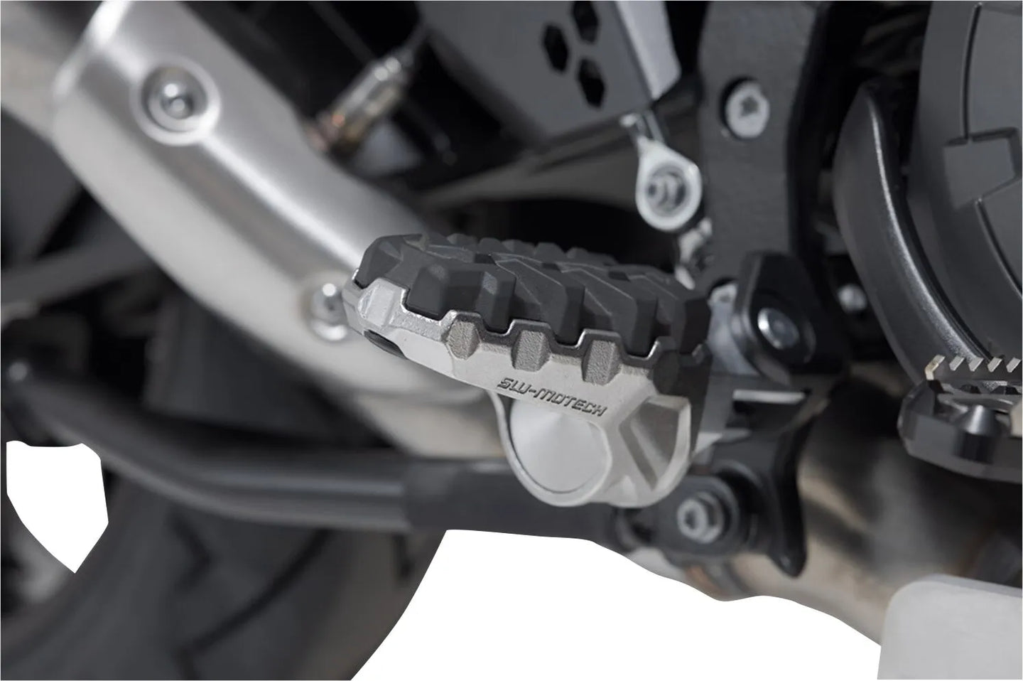 FOOTREST KIT EVO ΓΙΑ KTM SUPER ADVENTURE 1290 R ABS / SUPER ADVENTURE 1290 S ABS '21–'24 | SW-MOTECH-FRS.04.112.10200