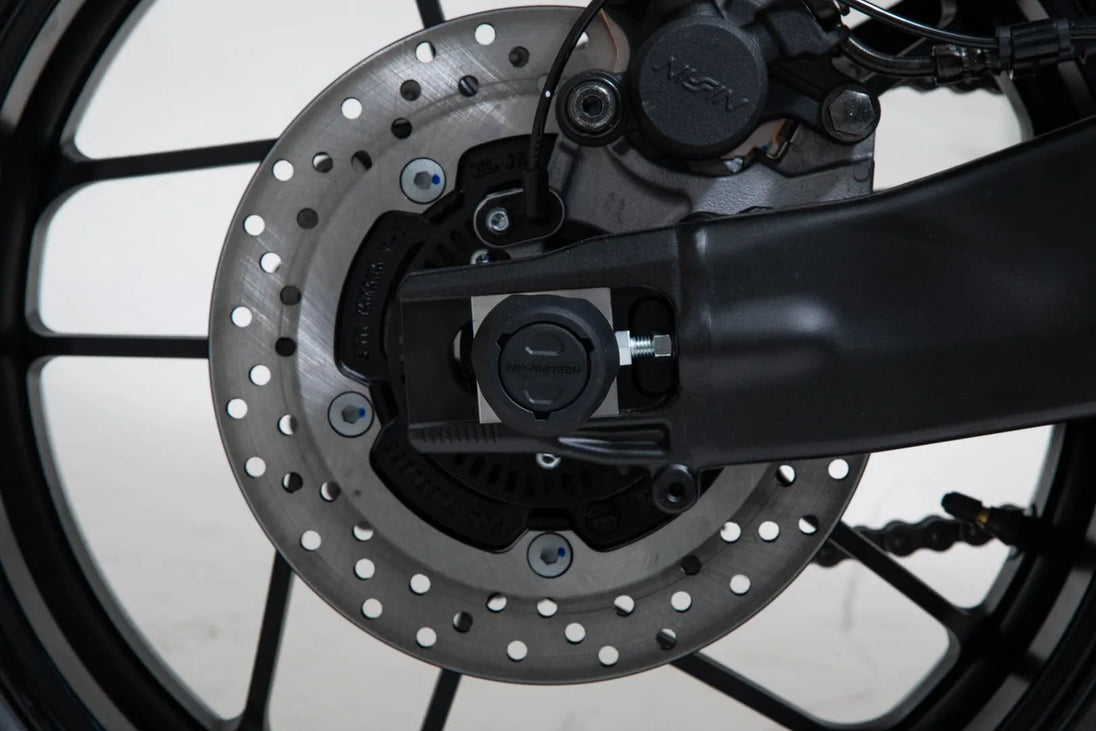 REAR AXLE SLIDER SET ΓΙΑ YAMAHA MT-09 '21–'25 | SW-MOTECH-STP.06.176.11000/B