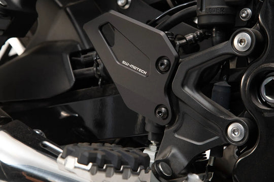 HEEL GUARD ΓΙΑ KAWASAKI Z 900 RS ABS '18–'24 | SW-MOTECH-SCT.08.891.10100/B