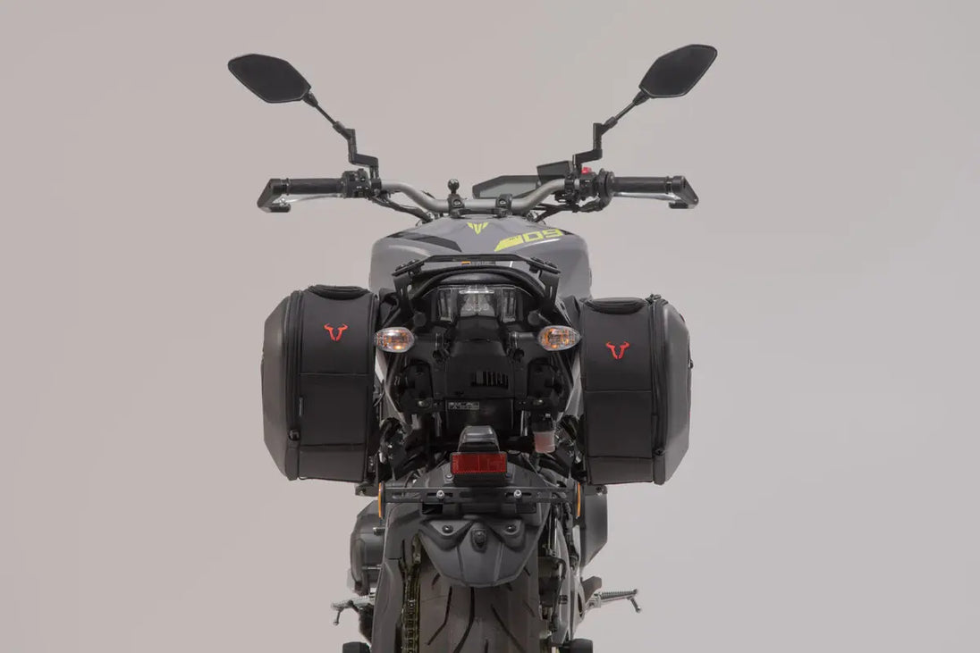 PRO BLAZE H SADDLEBAG SET ΓΙΑ YAMAHA MT-09 / MT-09 ABS '16–'20 | SW-MOTECH-BC.HTA.06.740.36400