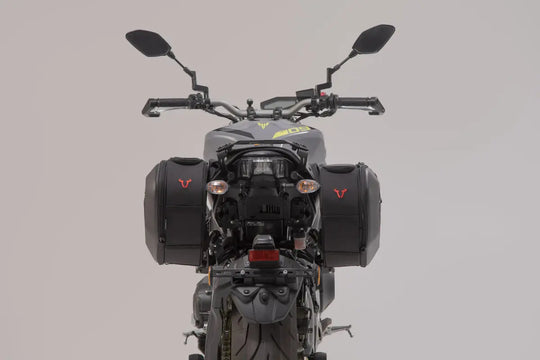 PRO BLAZE H SADDLEBAG SET ΓΙΑ YAMAHA MT-09 / MT-09 ABS '16–'20 | SW-MOTECH-BC.HTA.06.740.36400