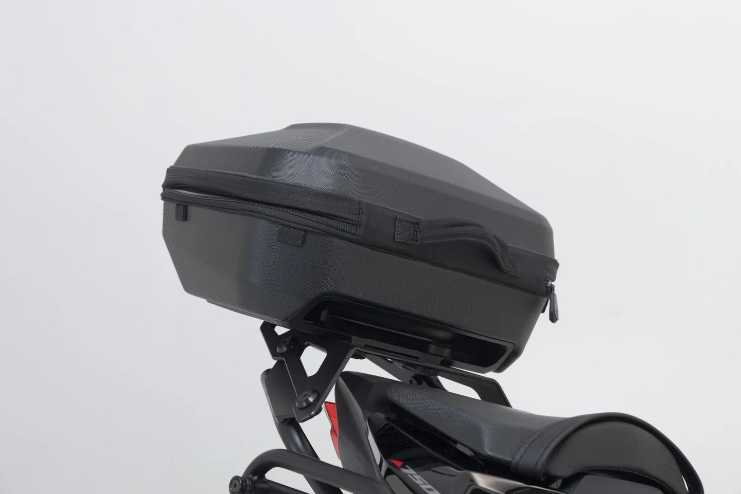 STREET RACK ΓΙΑ HONDA CB 750 ABS '23–'24 | SW-MOTECH-GPT.01.971.16000/B