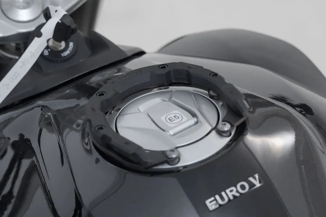 PRO TANK RING ΓΙΑ VOGE ADVENTURE 650 DSX ABS / NAKED 500 R ABS '20–'24 | SW-MOTECH-TRT.00.787.32800/B