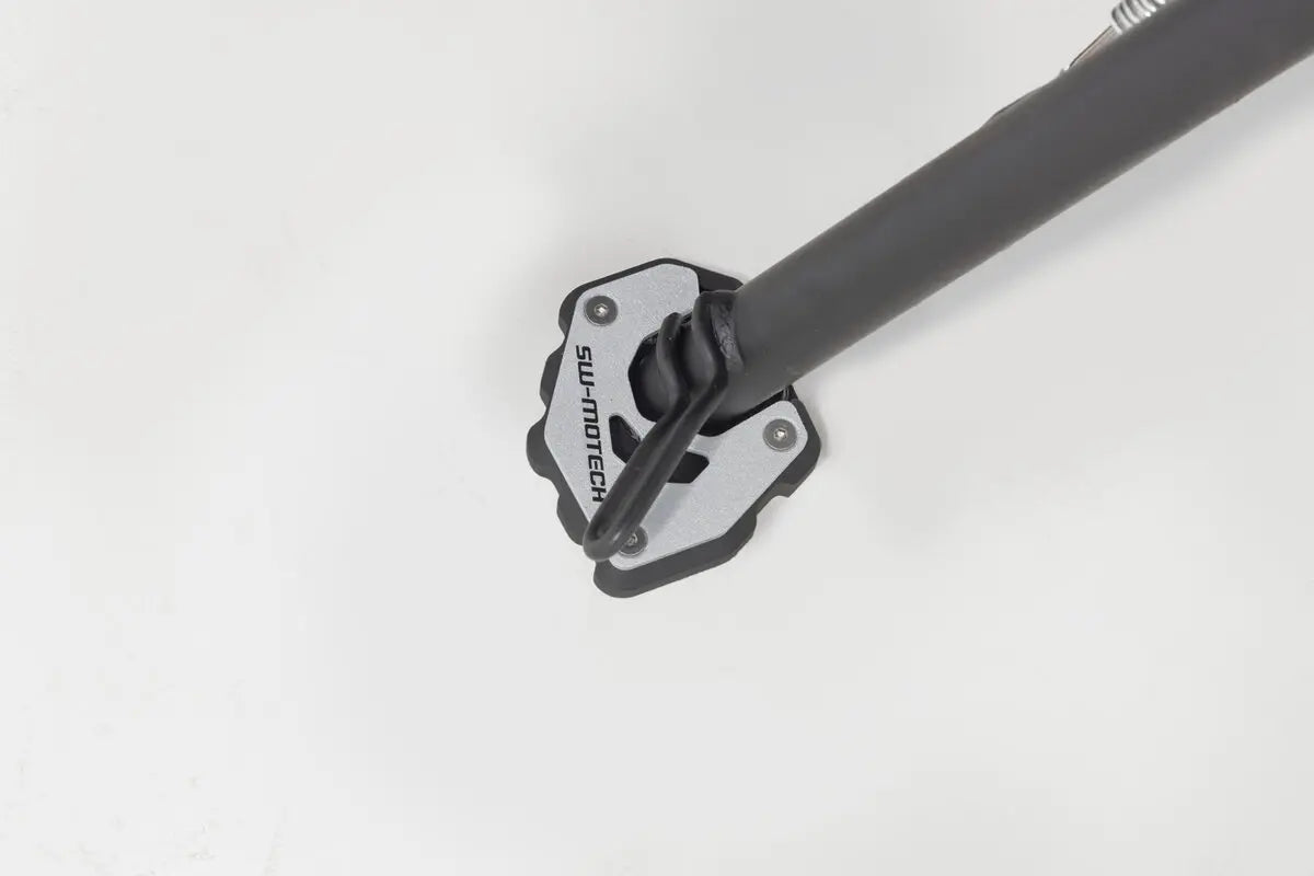 SIDE STAND FOOT EXTENSION ΓΙΑ TRIUMPH TRIDENT 660 ABS '24–'25 | SW-MOTECH-STS.11.842.10100