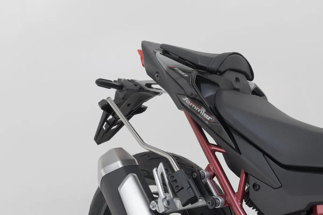 PRO BLAZE H SADDLEBAG SET ΓΙΑ HONDA CB 750 ABS '23–'24 | SW-MOTECH-BC.HTA.01.740.36900