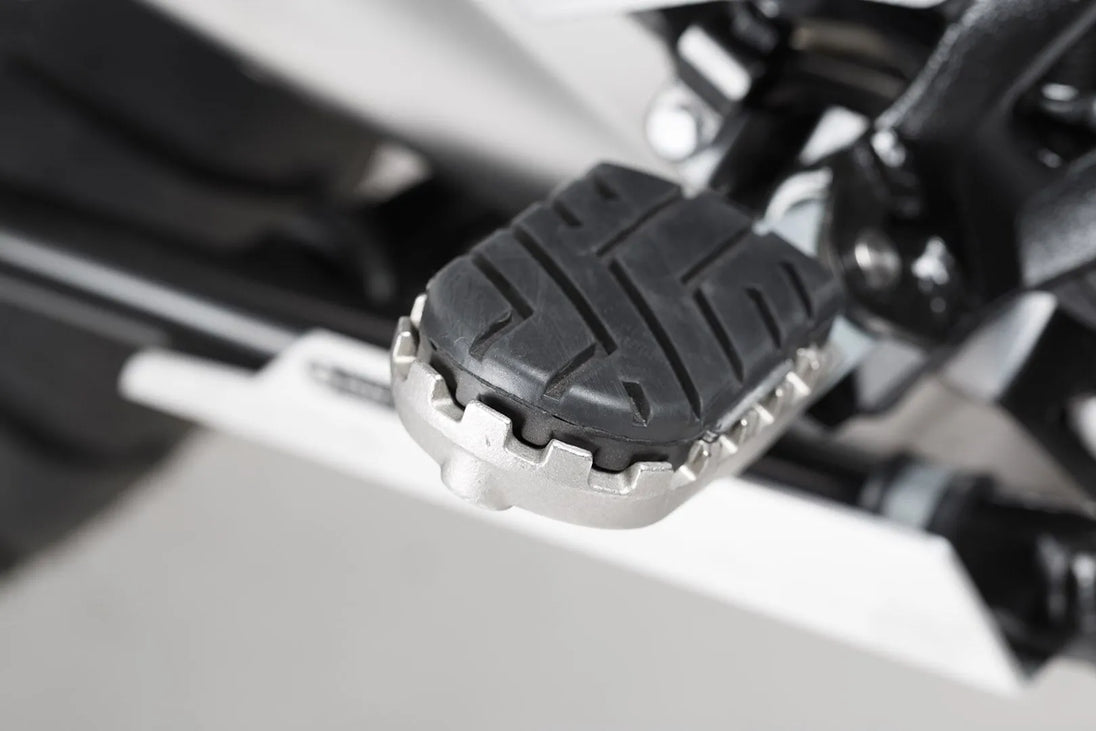 FOOTREST KIT ION ΓΙΑ BMW R 1200 GS ABS / R 1250 GS ABS / R 1300 GS ABS '12–'26 | SW-MOTECH-FRS.07.011.10302/S