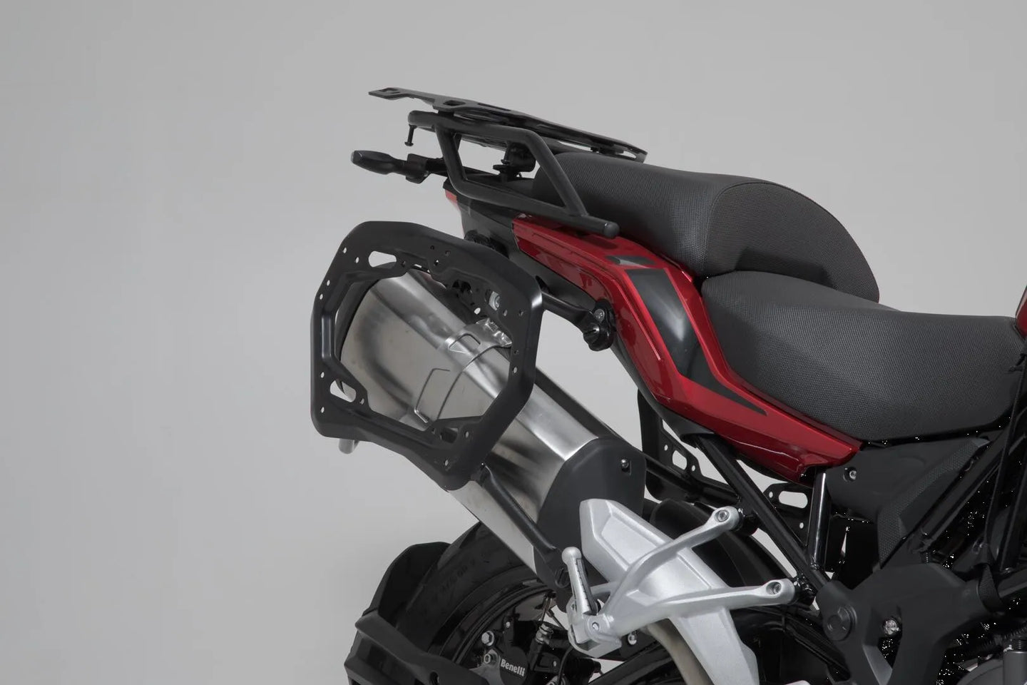 PRO SIDE CARRIER ΓΙΑ BENELLI TRK 502 X ABS '17–'24 | SW-MOTECH-KFT.19.806.30000/B