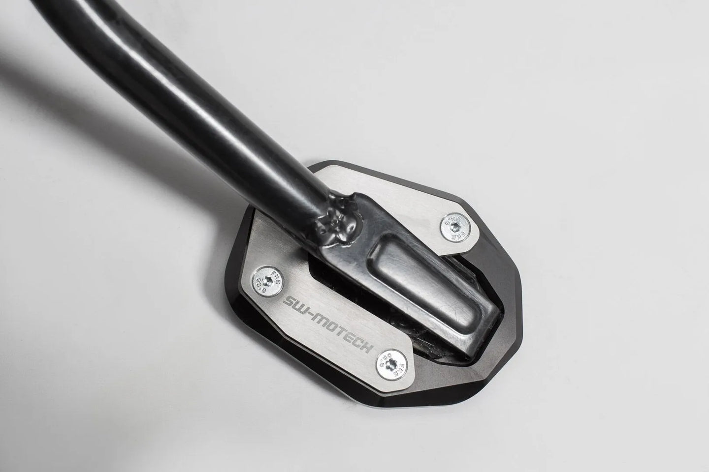 SIDESTAND FOOT EXT ΓΙΑ DUCATI SCRAMBLER 400 ABS / SCRAMBLER 803 ABS '15–'20 | SW-MOTECH-STS.22.577.10000