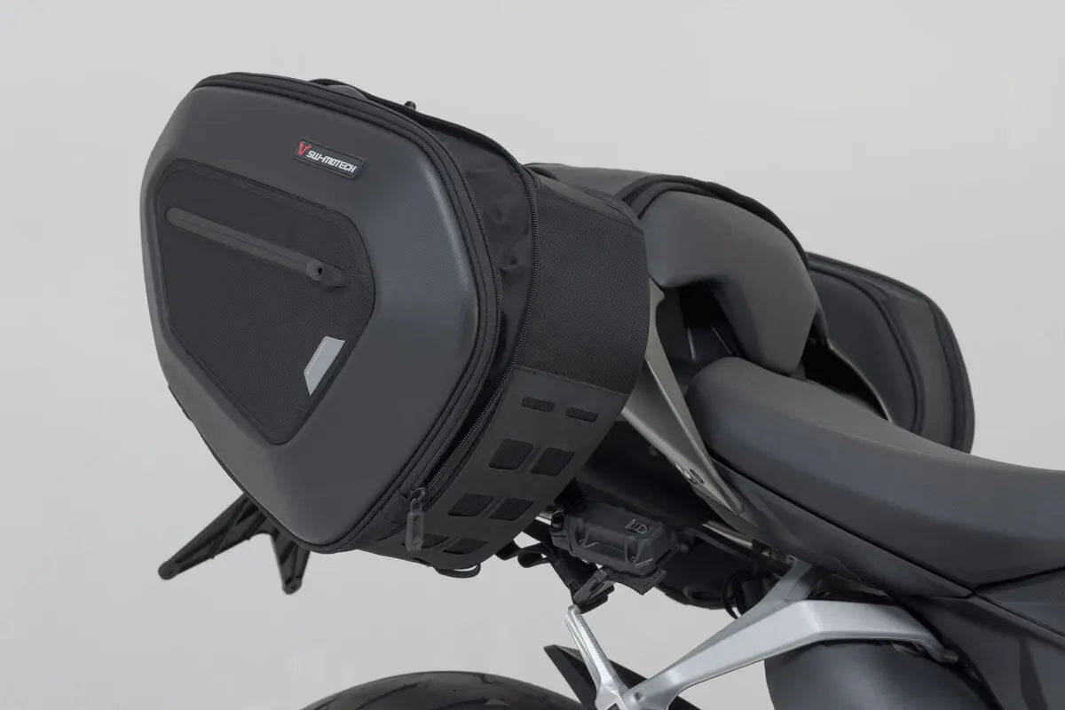 PRO BLAZE H SADDLEBAG SET ΓΙΑ DUCATI STREETFIGHTER V2 955 ABS '22–'24 | SW-MOTECH-BC.HTA.22.740.30901
