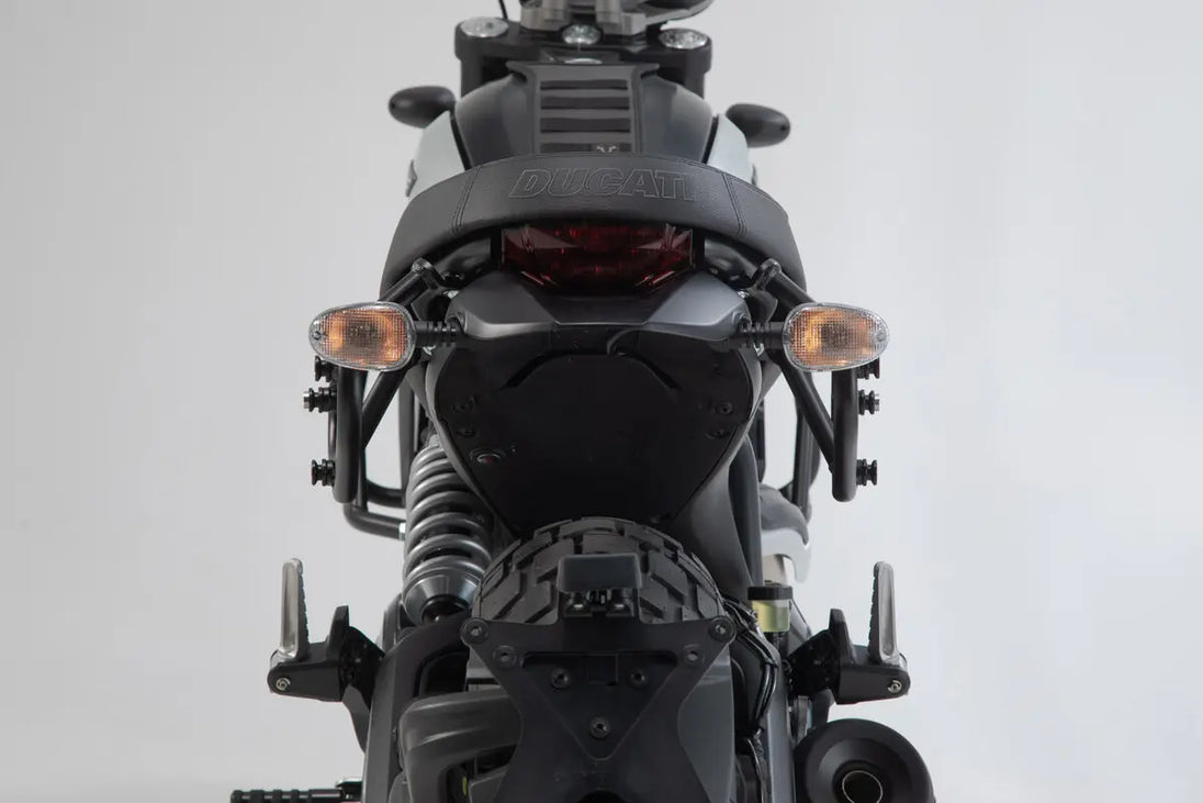 SIDEBAG SYS LEGEND LC ΓΙΑ DUCATI SCRAMBLER 803 ABS '17–'22 | SW-MOTECH-BC.HTA.22.916.20000