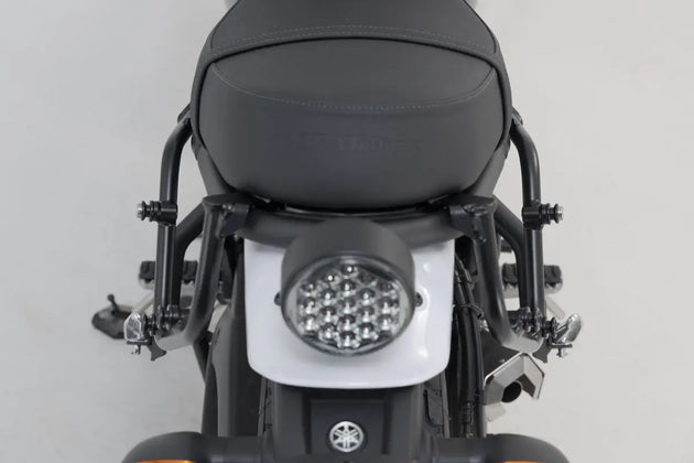SIDEBAG SYS LEGEND LC B ΓΙΑ YAMAHA XSR 700 ABS '16–'24 | SW-MOTECH-BC.HTA.06.642.20100