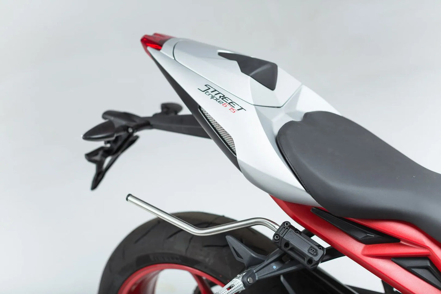 PANNIER SPACER BLAZE ΓΙΑ TRIUMPH '13–'23 | SW-MOTECH-HTA.11.740.80700/B