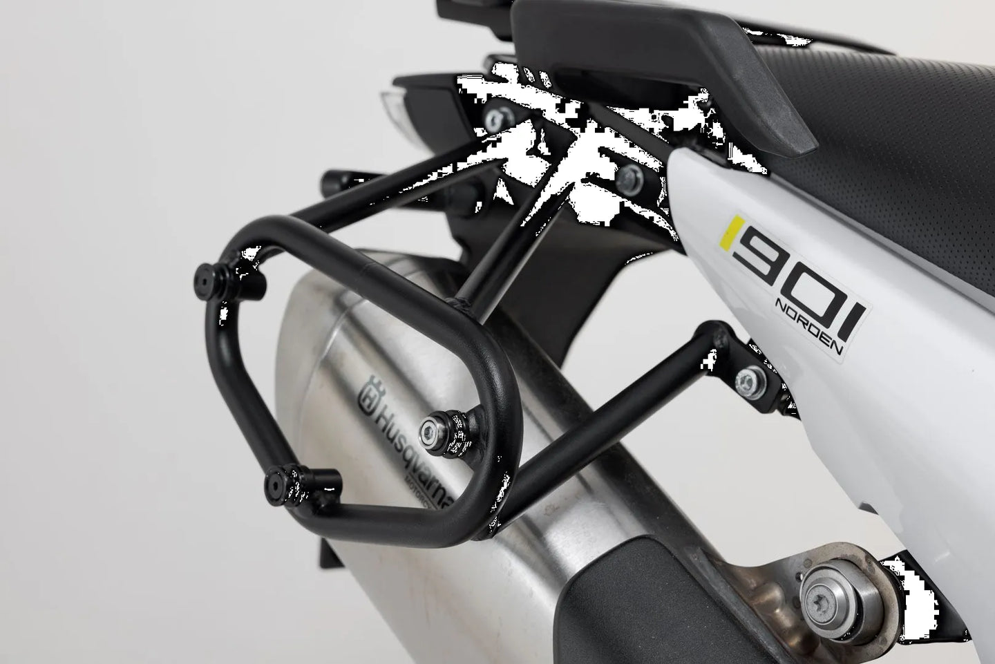 SLC SIDE CARRIER RIGHT | SW-MOTECH-HTA.03.992.11000
