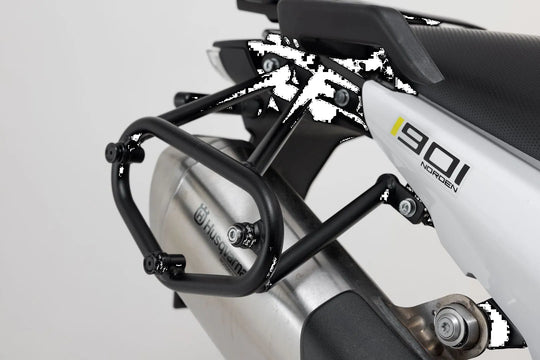 SLC SIDE CARRIER RIGHT | SW-MOTECH-HTA.03.992.11000