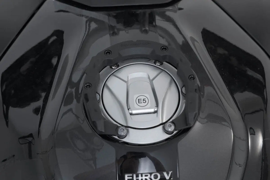 PRO TANK RING ΓΙΑ VOGE ADVENTURE 650 DSX ABS / NAKED 500 R ABS '20–'24 | SW-MOTECH-TRT.00.787.32800/B